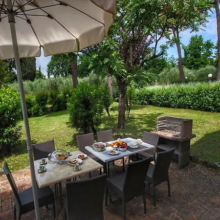 Vakantiehuis Cozy With Pool In Sienna Italy