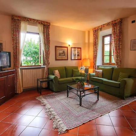 Cozy With Pool In Sienna Italy 度假居